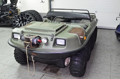   Argo Conquest 8x8